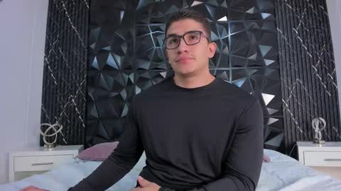 Jeff online show from October 13, 9:06 pm