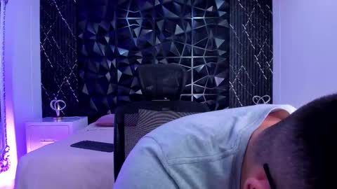 Jeff online show from November 10, 8:22 pm