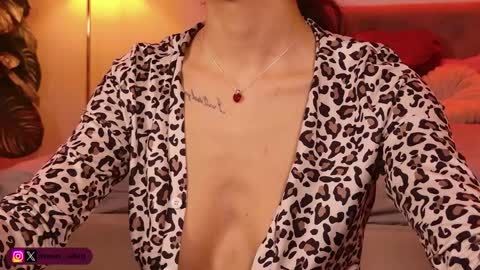 jelly__beanss online show from April 3, 5:14 am