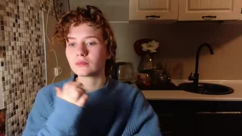 Emily online show from April 11, 9:19 pm