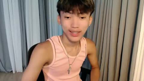 jemart_urnaughtboy online show from April 17, 12:51 pm