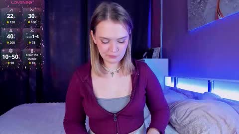 Snapshot of jenice_lovet1 chatting on October 16, 5:56 pm   MY NEW ACC -  Jenice lovett    online show from October 16, 5:56 pm