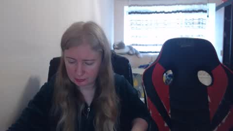 JenisAndPeter online show from March 20, 7:13 am