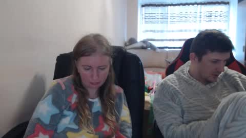 JenisAndPeter online show from November 24, 1:10 pm