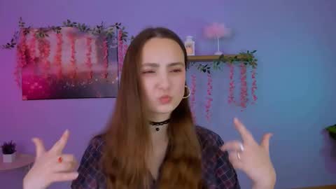 jenna_elayne online show from February 3, 8:29 am