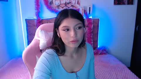 jennal_010 online show from December 10, 7:22 pm