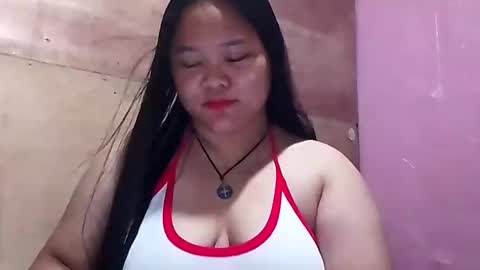 jennalyn_19 online show from November 2, 12:49 pm