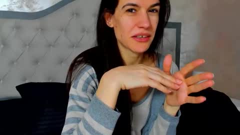 JennaMyers online show from February 23, 8:33 pm