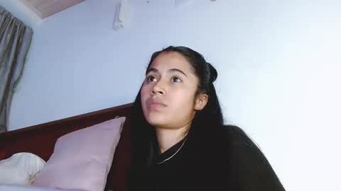 jenner_lena online show from June 9, 6:02 am