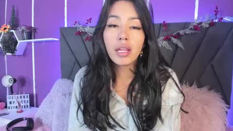 Jenner online show from December 22, 8:49 am