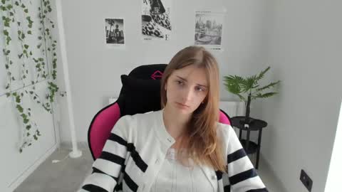 Karla online show from April 19, 12:39 pm