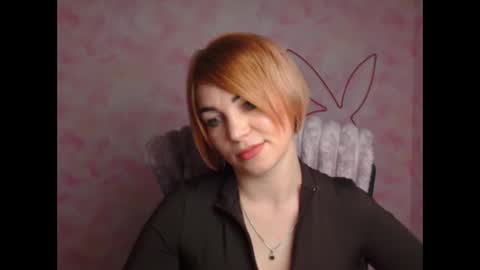 Jennifer online show from April 1, 11:33 am