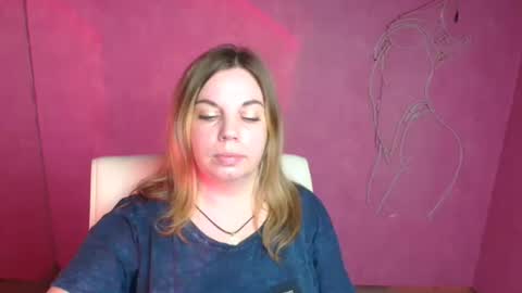 Jennifer online show from October 10, 7:58 am