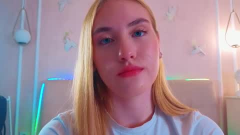 jennifercamprell online show from April 15, 7:58 pm