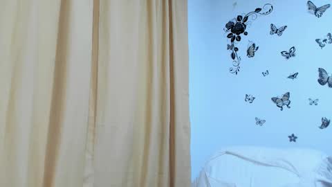 jenniferloveyou online show from September 14, 9:22 am