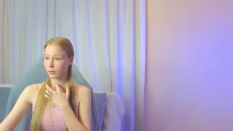 Snapshot of jenny_angelok chatting on October 11, 12:10 pm Next broadcast on December 05 subject to change  online show from October 11, 12:10 pm