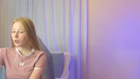 Snapshot of jenny_angelok chatting on September 11, 10:27 am Next broadcast on December 05 subject to change  online show from September 11, 10:27 am
