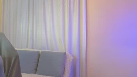 Snapshot of jenny_angelok chatting on September 17, 10:30 am Next broadcast on December 05 subject to change  online show from September 17, 10:30 am