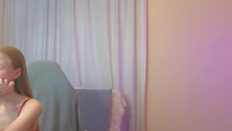 Snapshot of jenny_angelok chatting on October 9, 11:15 am Next broadcast on December 05 subject to change  online show from October 9, 11:15 am