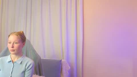 Snapshot of jenny_angelok chatting on October 20, 11:04 am Next broadcast on December 05 subject to change  online show from October 20, 11:04 am