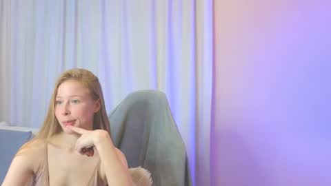Snapshot of jenny_angelok chatting on October 22, 1:24 pm Next broadcast on December 05 subject to change  online show from October 22, 1:24 pm