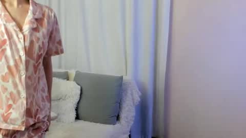 Snapshot of jenny_angelok chatting on October 12, 12:42 pm Next broadcast on December 05 subject to change  online show from October 12, 12:42 pm