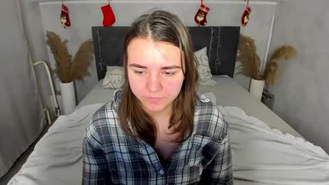 Jenny online show from February 13, 2:04 am