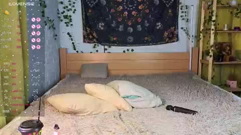 jenny_smitx online show from October 5, 6:00 am