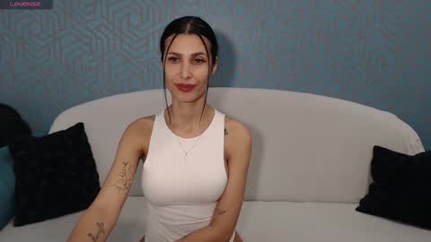 Jenny online show from February 4, 9:08 pm