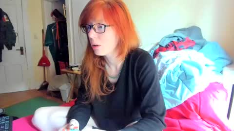 Snapshot of jenovakitty chatting on November 1, 3:44 pm Jenn - come to my onlyfans online show from November 1, 3:44 pm