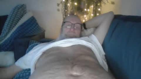 jens19651 online show from December 2, 7:18 am