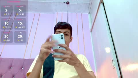  JEREMIAS  online show from March 31, 12:05 pm