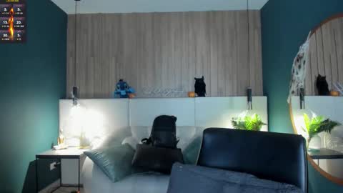 Jeremy online show from October 19, 9:30 pm