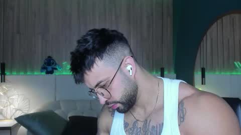 Jeremy online show from February 22, 5:37 pm