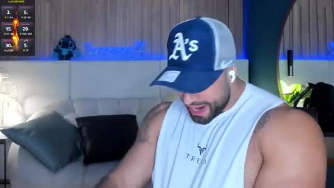 Jeremy online show from November 17, 9:39 pm