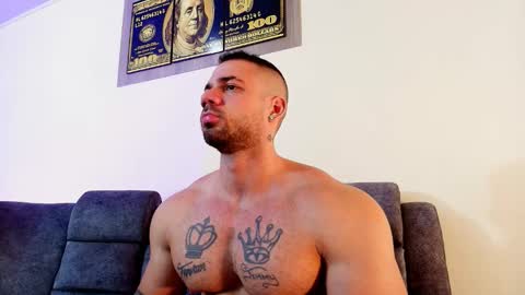 Jeremy Lowe online show from September 23, 7:09 pm