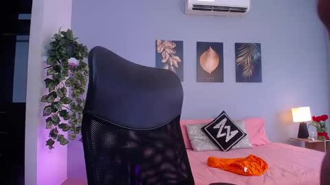 Jeremy Lowe online show from February 21, 4:48 pm