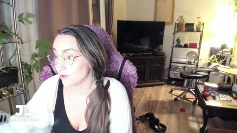 Jeri Lynn online show from February 25, 5:41 am