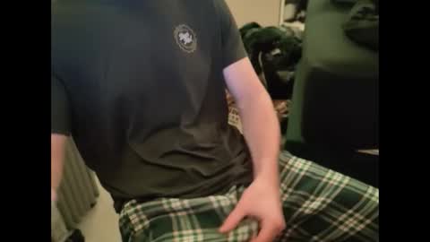 jerkmejake online show from December 23, 2:17 pm