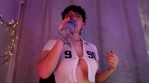 jero harper1 online show from March 7, 8:44 pm