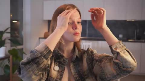 Molly online show from December 15, 3:08 pm