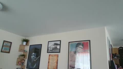 Harry online show from April 8, 10:07 am