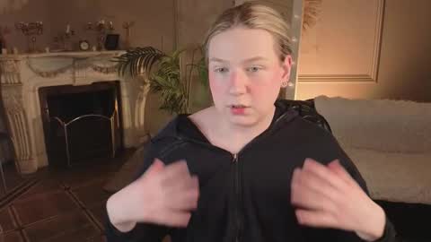 jes_solar online show from January 14, 9:12 pm