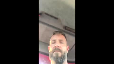 jesaj online show from November 21, 4:27 pm