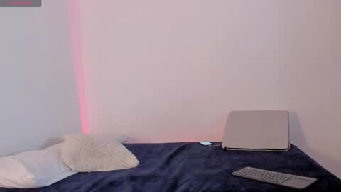 jessica herreraToday I will be your devil and you my victim online show from May 7, 10:27 pm