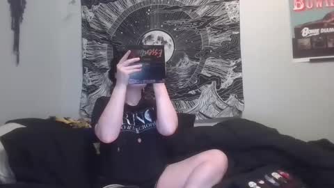 Snapshot of jessandpup chatting on September 15, 11:17 pm Jess and Pup online show from September 15, 11:17 pm