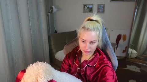 Jessy online show from February 12, 6:19 am