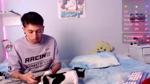 Jess And Rogger independents online show from November 9, 1:36 pm