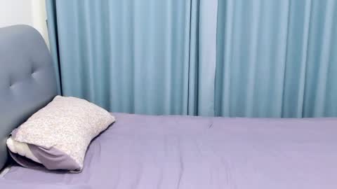 jessicalena online show from May 15, 6:48 pm