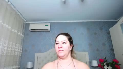 single mommy online show from February 5, 11:25 am